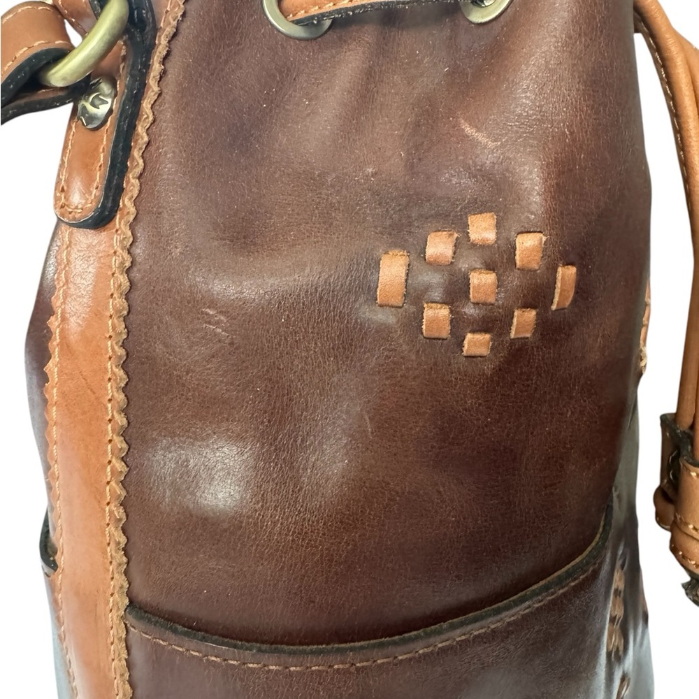 NWT Patricia Nash Brindisi Bucket Leather Bag Crossbody Purse Cognac Distressed - Picture 13 of 15
